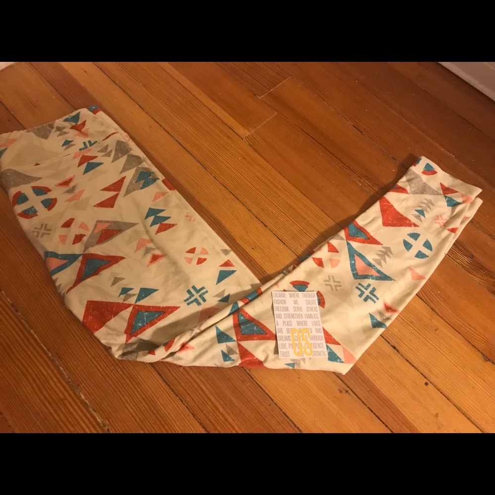 ❌SOLD❌LuLaRoe OS Leggings